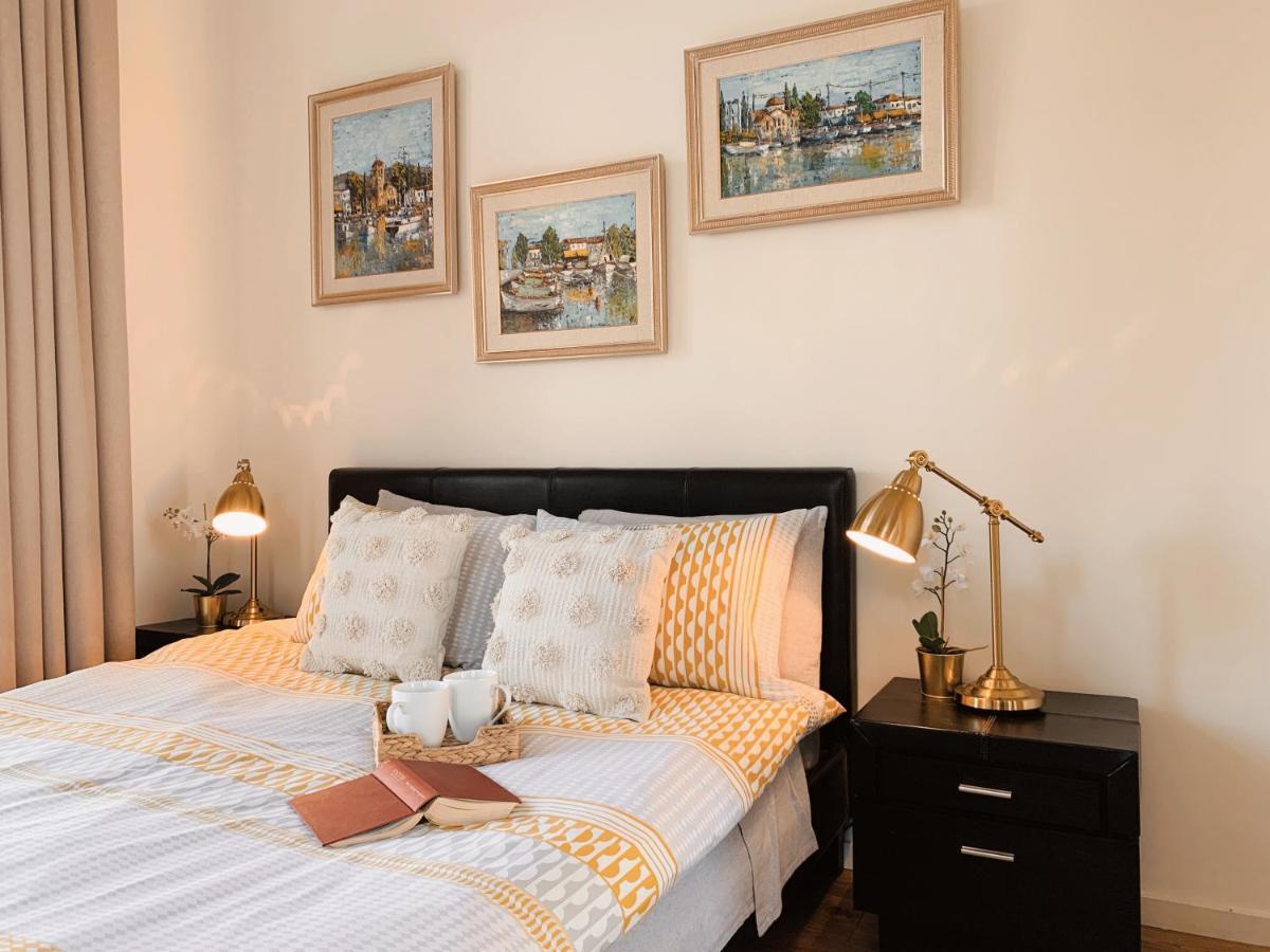 Poseidon'S Luxury Apartment Paphos Exterior photo